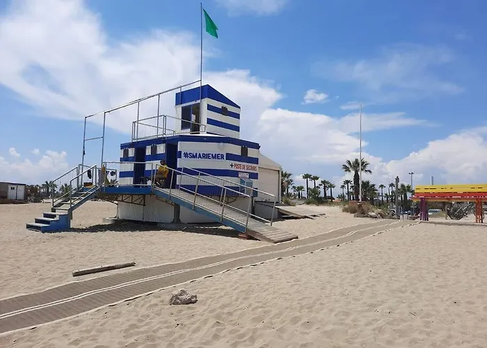 Marie La : Indépendante, à Pied à 250 M * Sainte-Marie-la-Mer